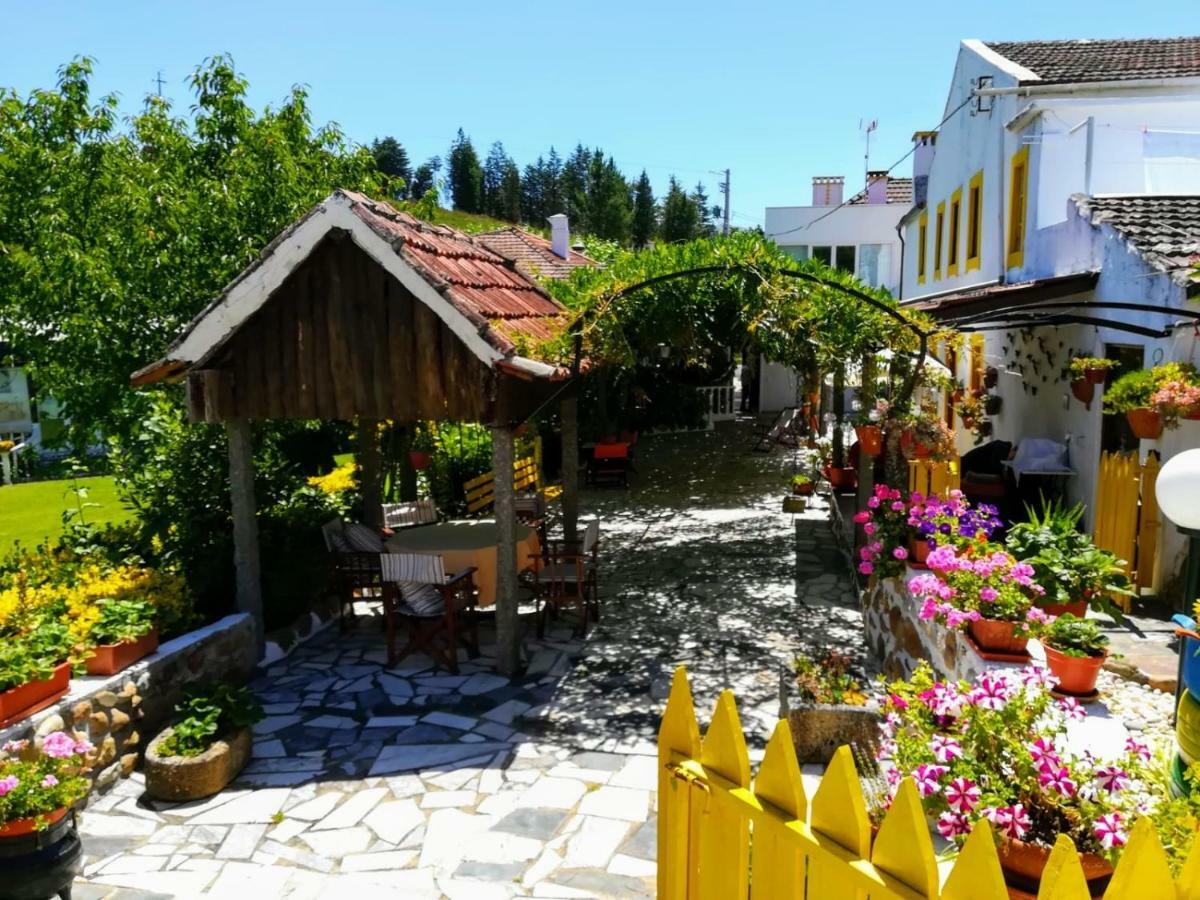 Quinta De Vale Escuro Hotel Lousa  Exterior photo